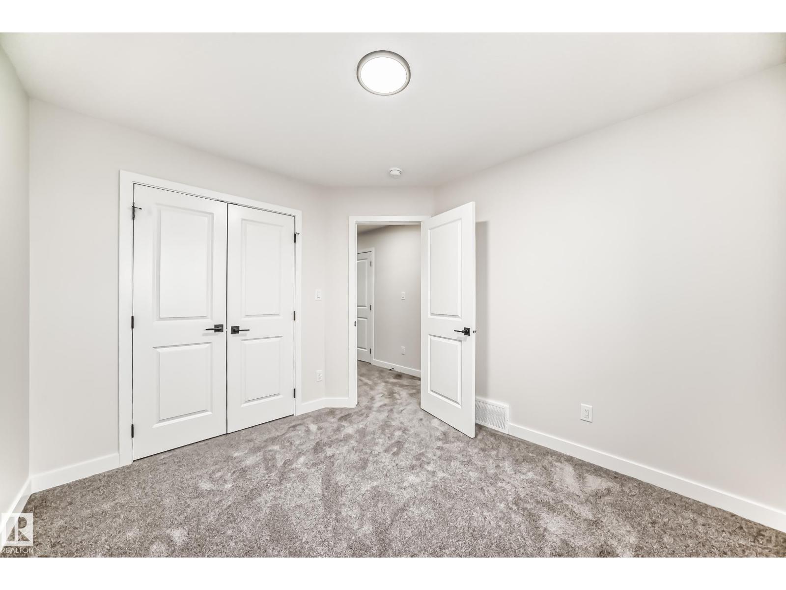 Photo 21 of 51 Patriot Wy, Spruce Grove AB