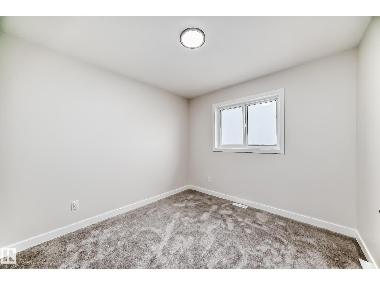 Photo 22 of 51 Patriot Wy, Spruce Grove AB