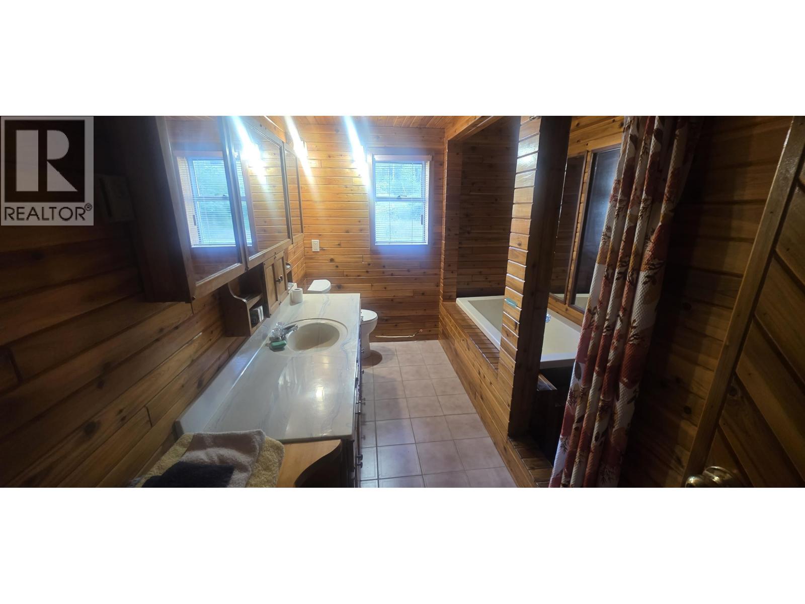 593 BEACH Road - photo 2