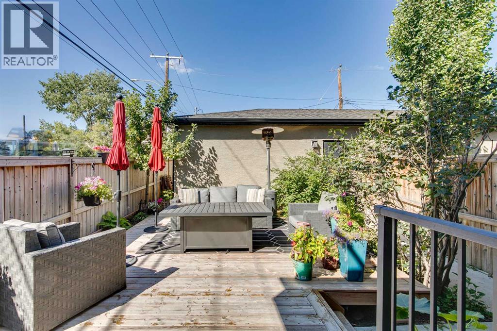 Photo 17 of 101 12 Street Ne, Calgary AB