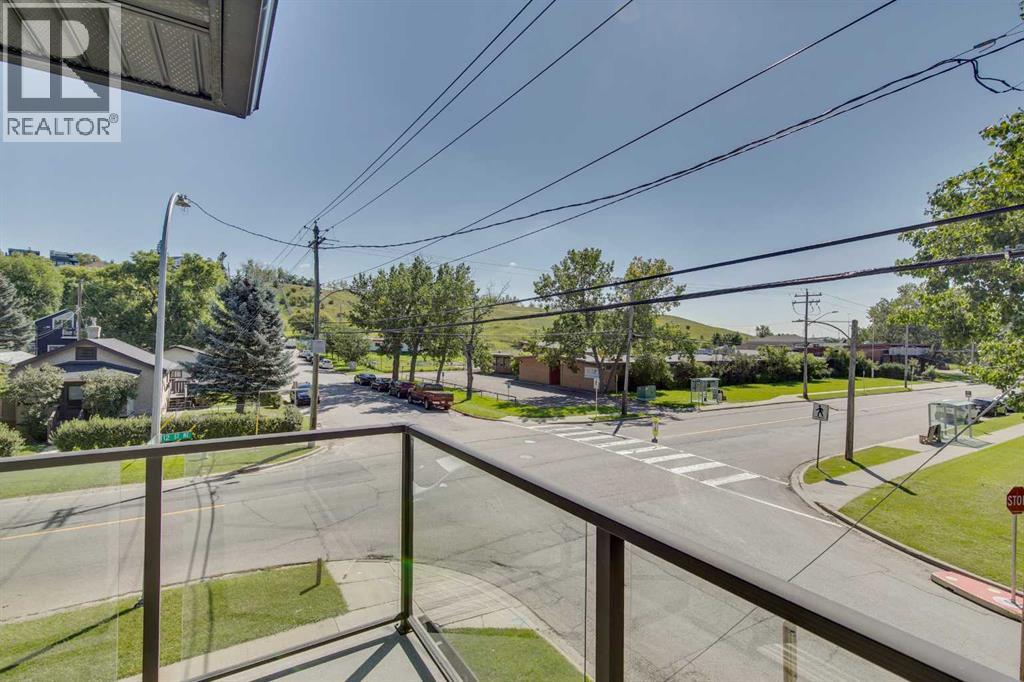 Photo 23 of 101 12 Street Ne, Calgary AB