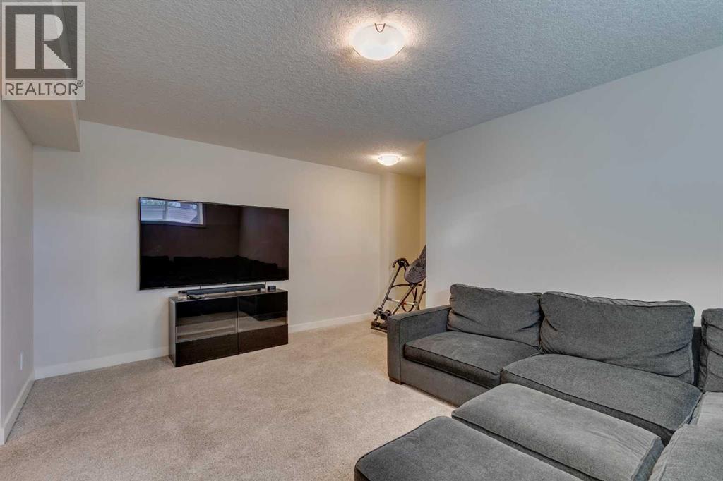 Photo 36 of 101 12 Street Ne, Calgary AB
