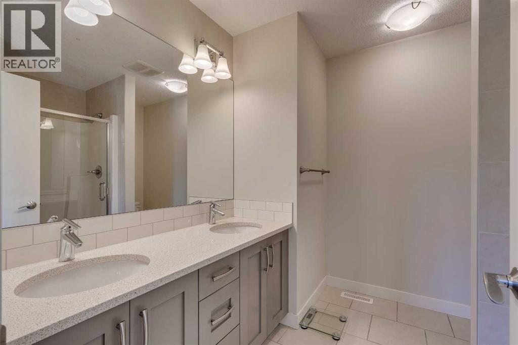 Photo 32 of 101 12 Street Ne, Calgary AB