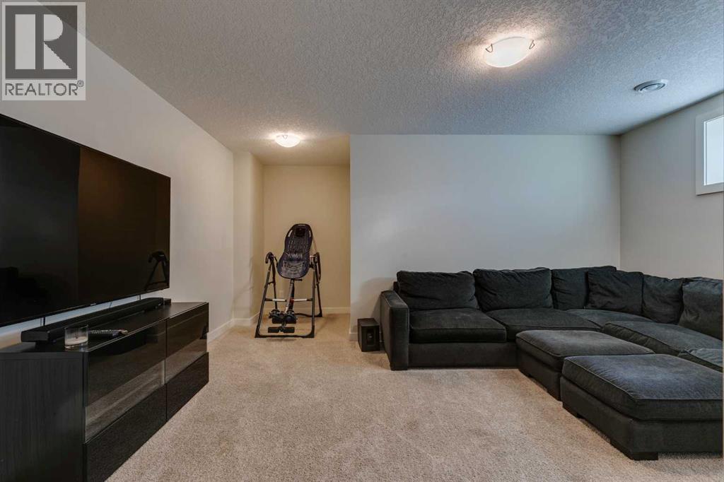 Photo 35 of 101 12 Street Ne, Calgary AB