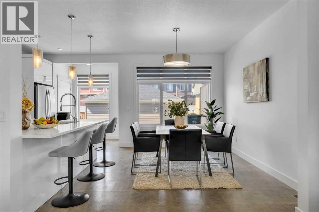 Photo 2 of 10073 46 Street Ne, Calgary AB