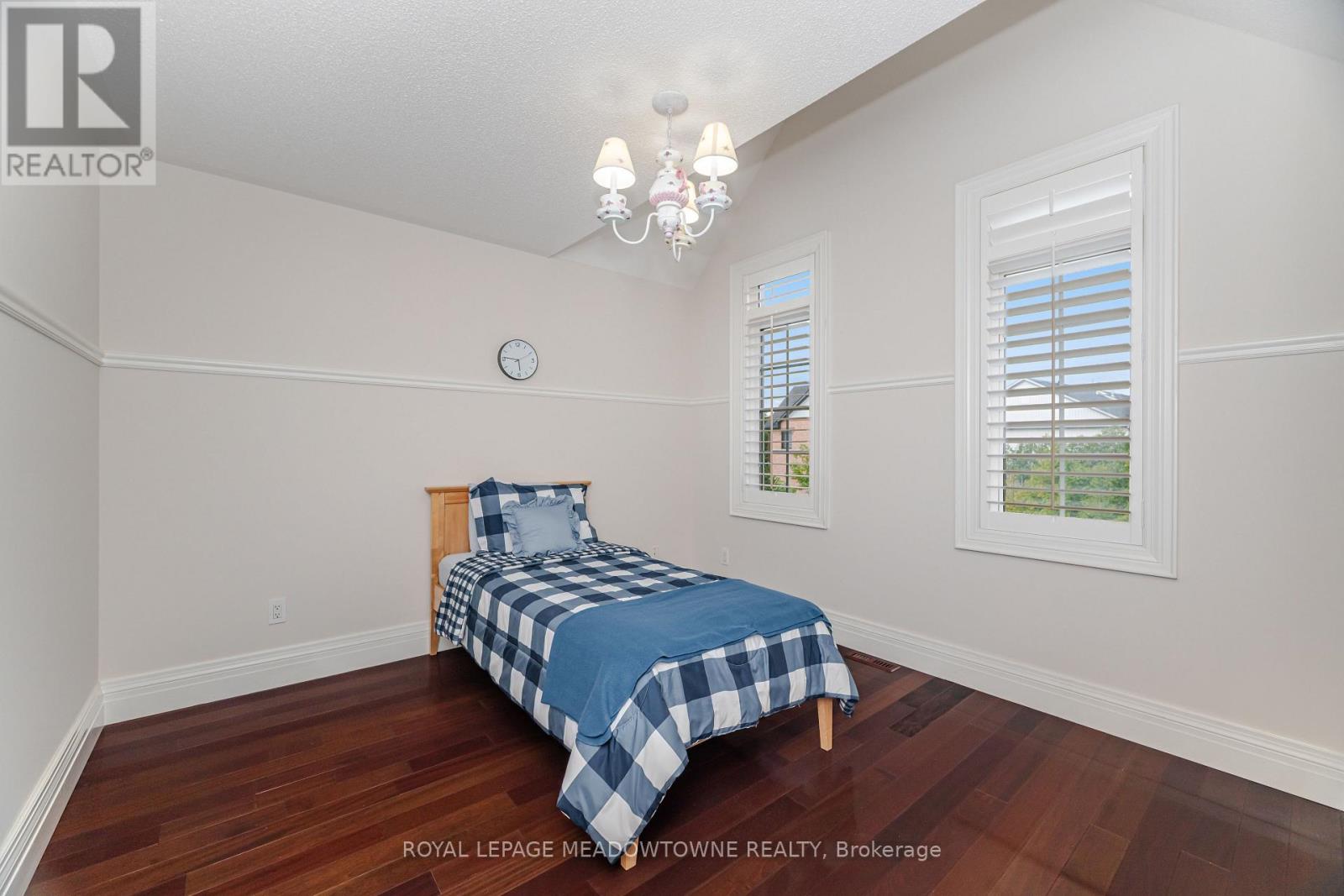 Photo 35 of 915 Gaslight Way, Mississauga ON