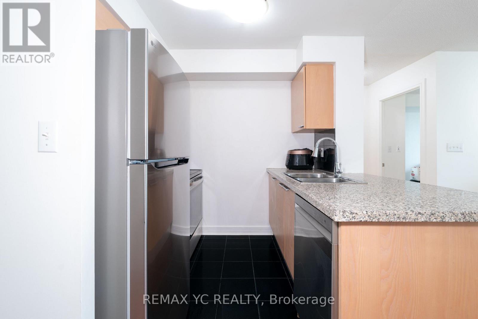 Photo 14 of 2612 16 Harrison Garden Boulevard, Toronto ON