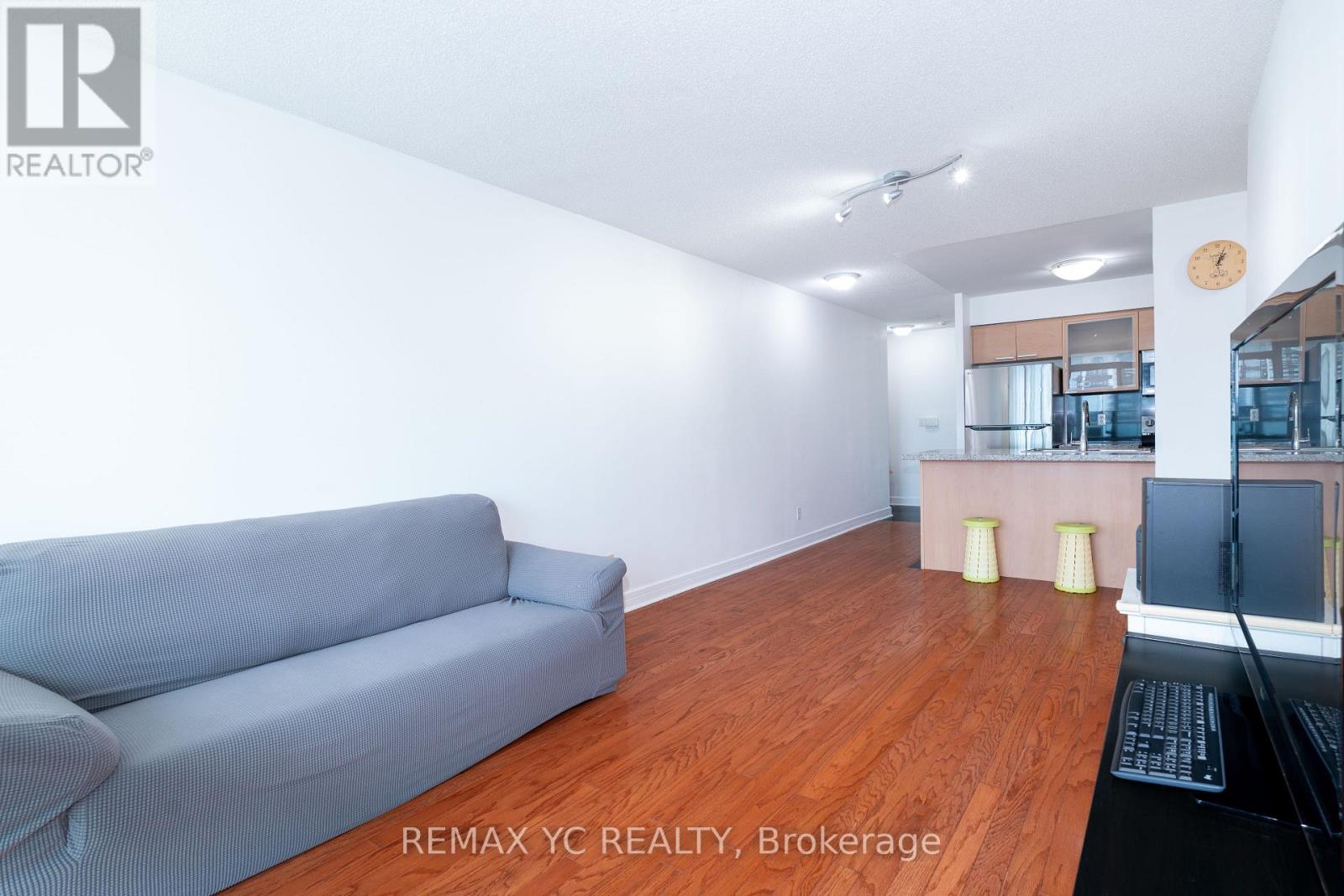Photo 7 of 2612 16 Harrison Garden Boulevard, Toronto ON