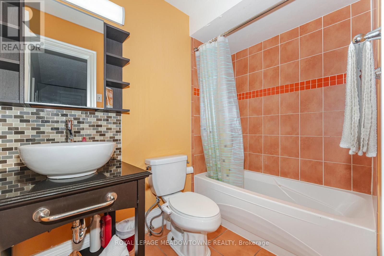 Photo 34 of 915 Gaslight Way, Mississauga ON
