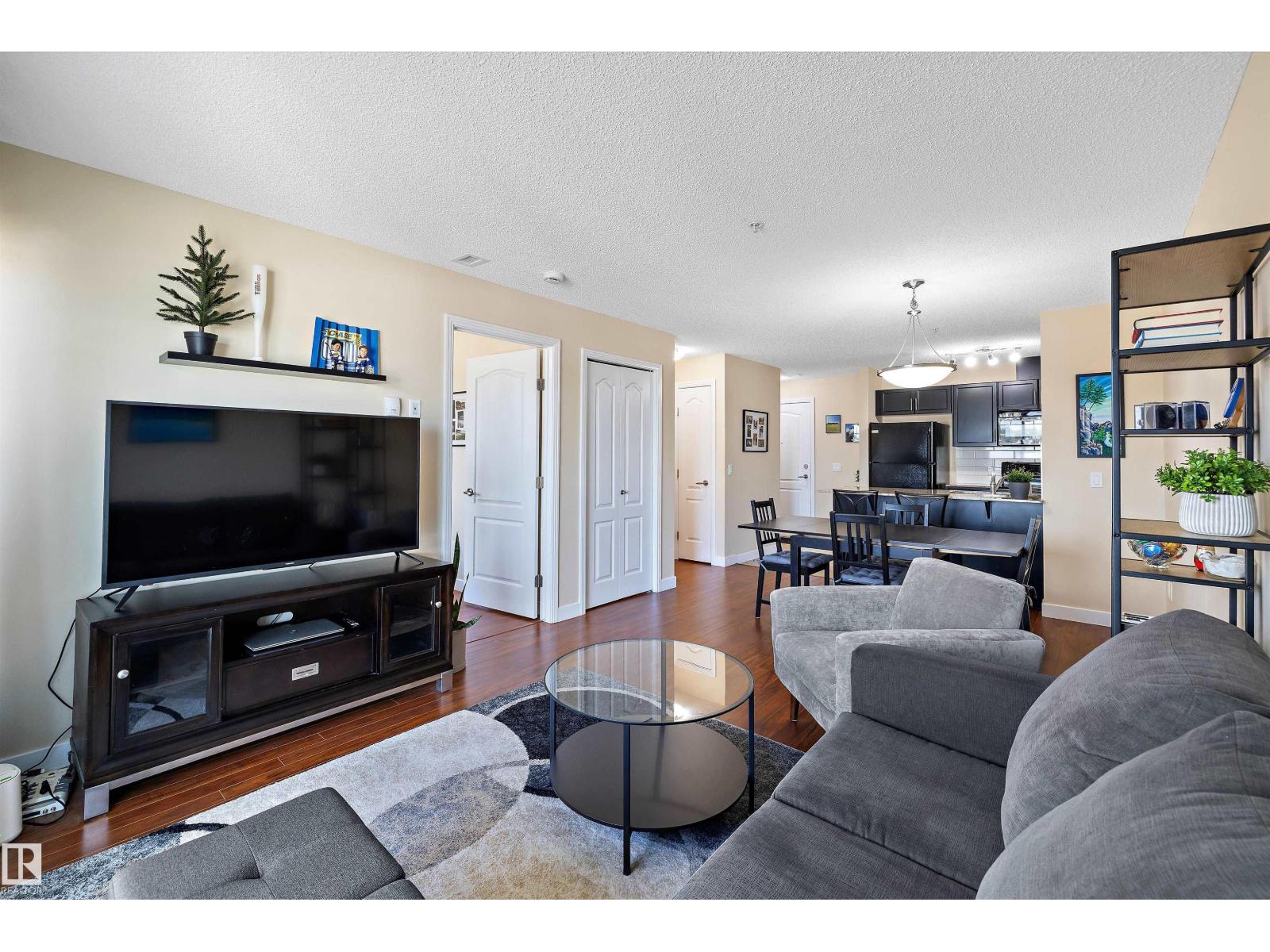 Photo 18 of 309 12650 142 Av Nw, Edmonton AB