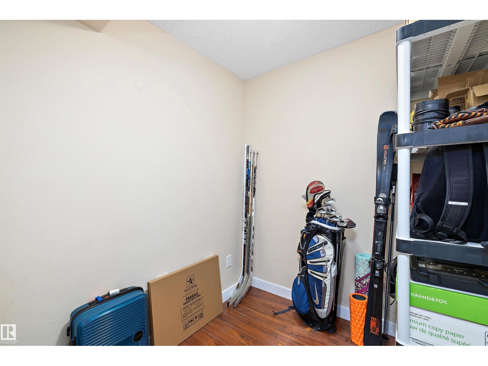 Photo 27 of 309 12650 142 Av Nw, Edmonton AB