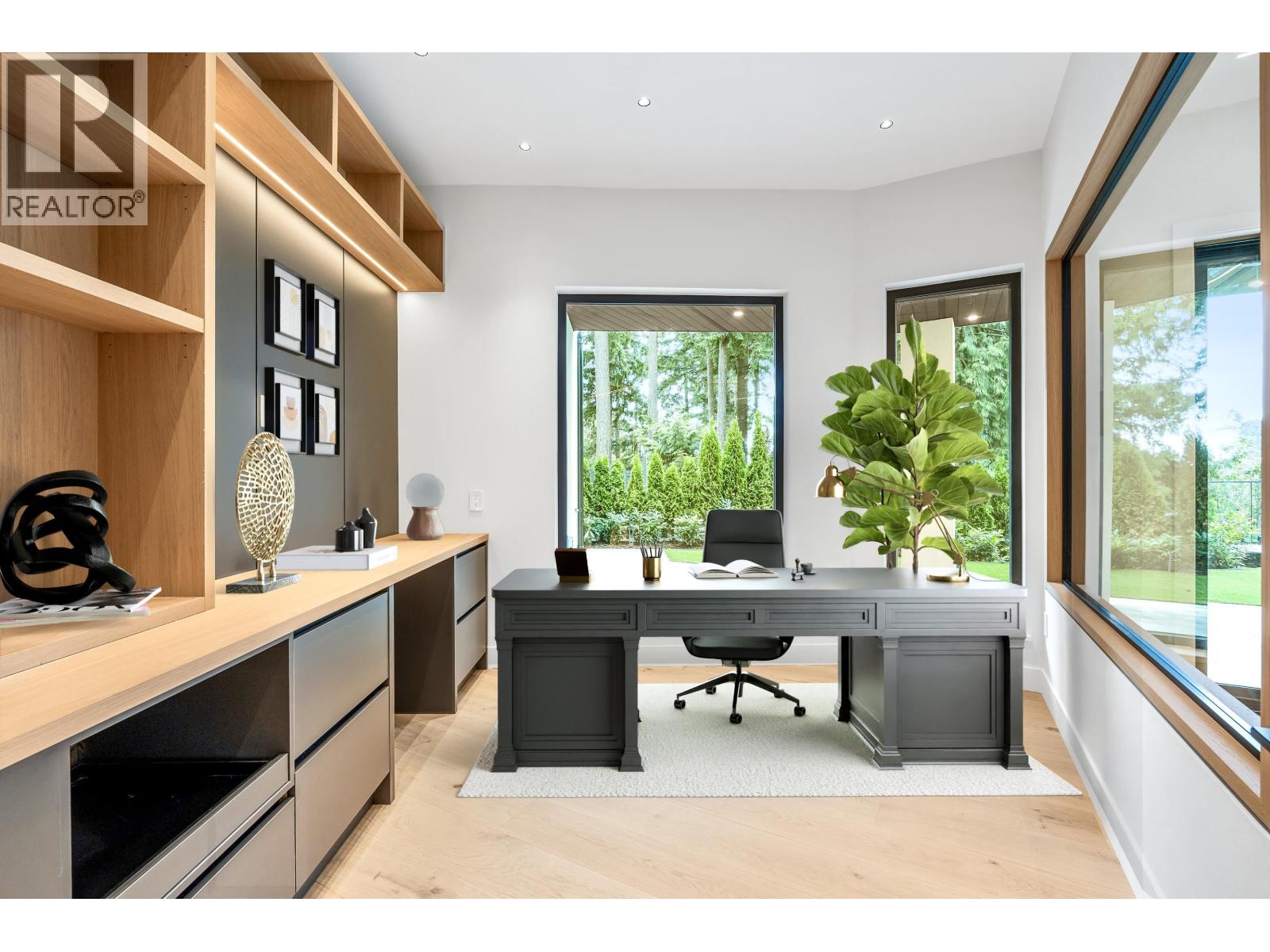 Photo 13 of 5773 Primrose Place, West Vancouver BC