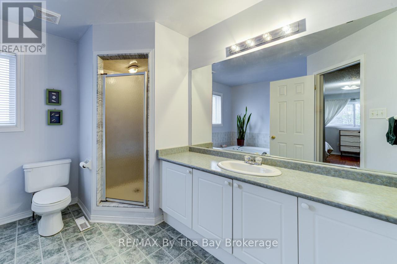 Photo 23 of 150 Silver Birch Avenue, Wasaga Beach ON