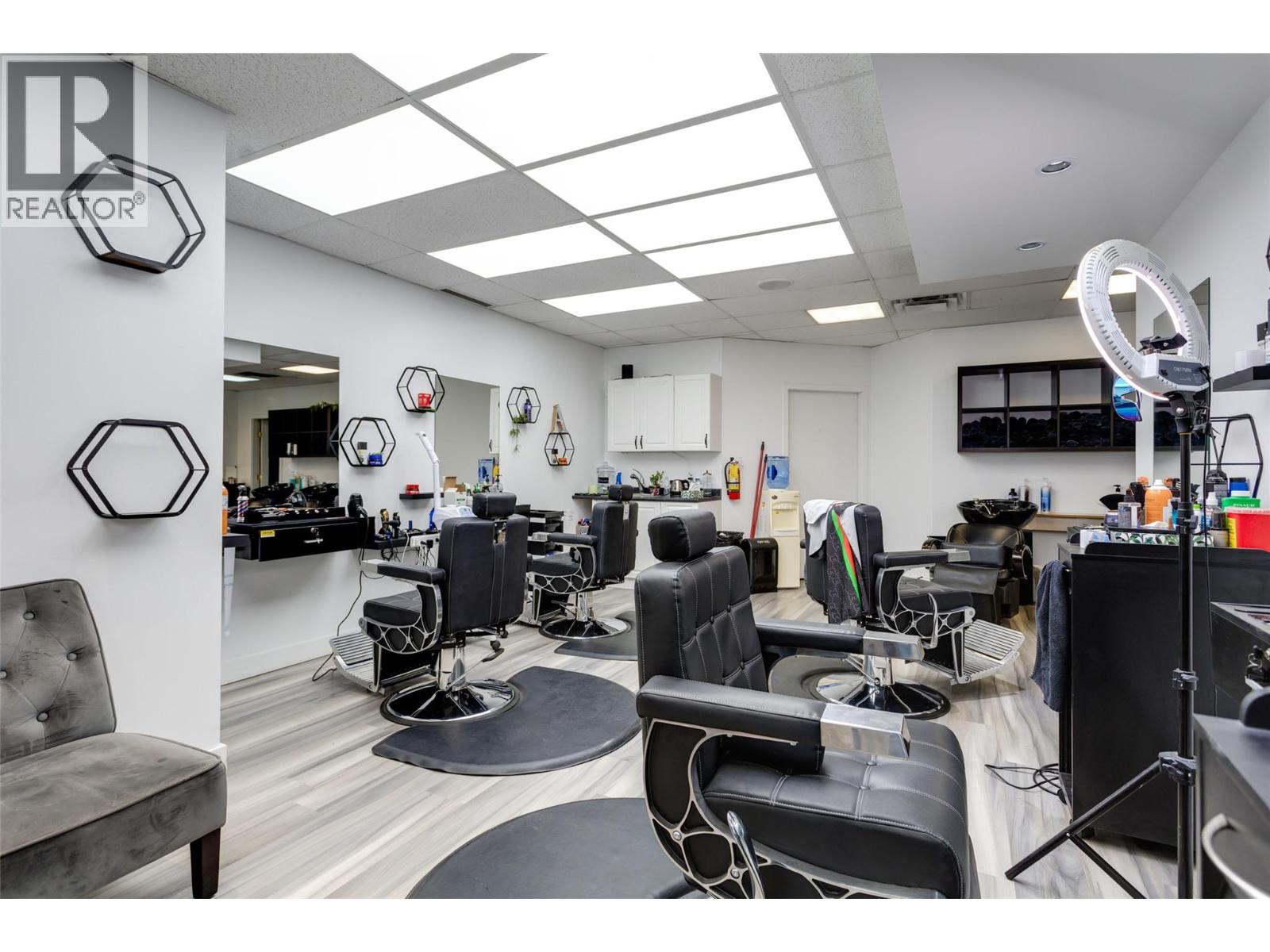 103 532 Leon Avenue, Kelowna