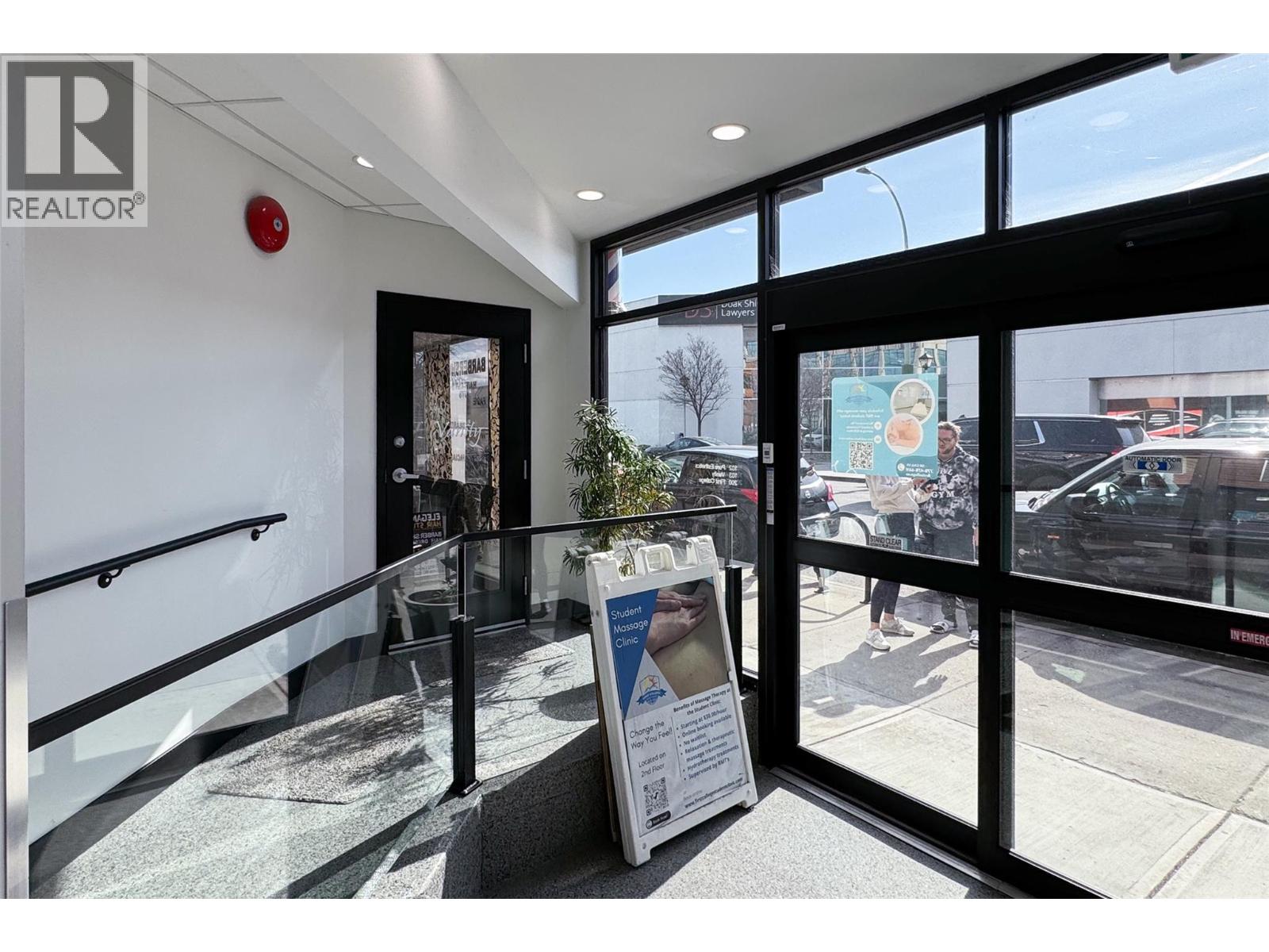 103 532 Leon Avenue, Kelowna