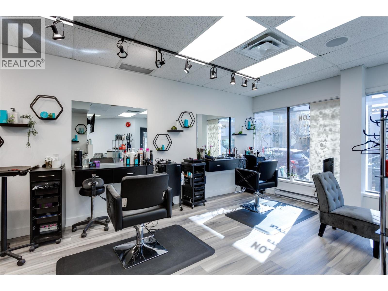 103 532 Leon Avenue, Kelowna