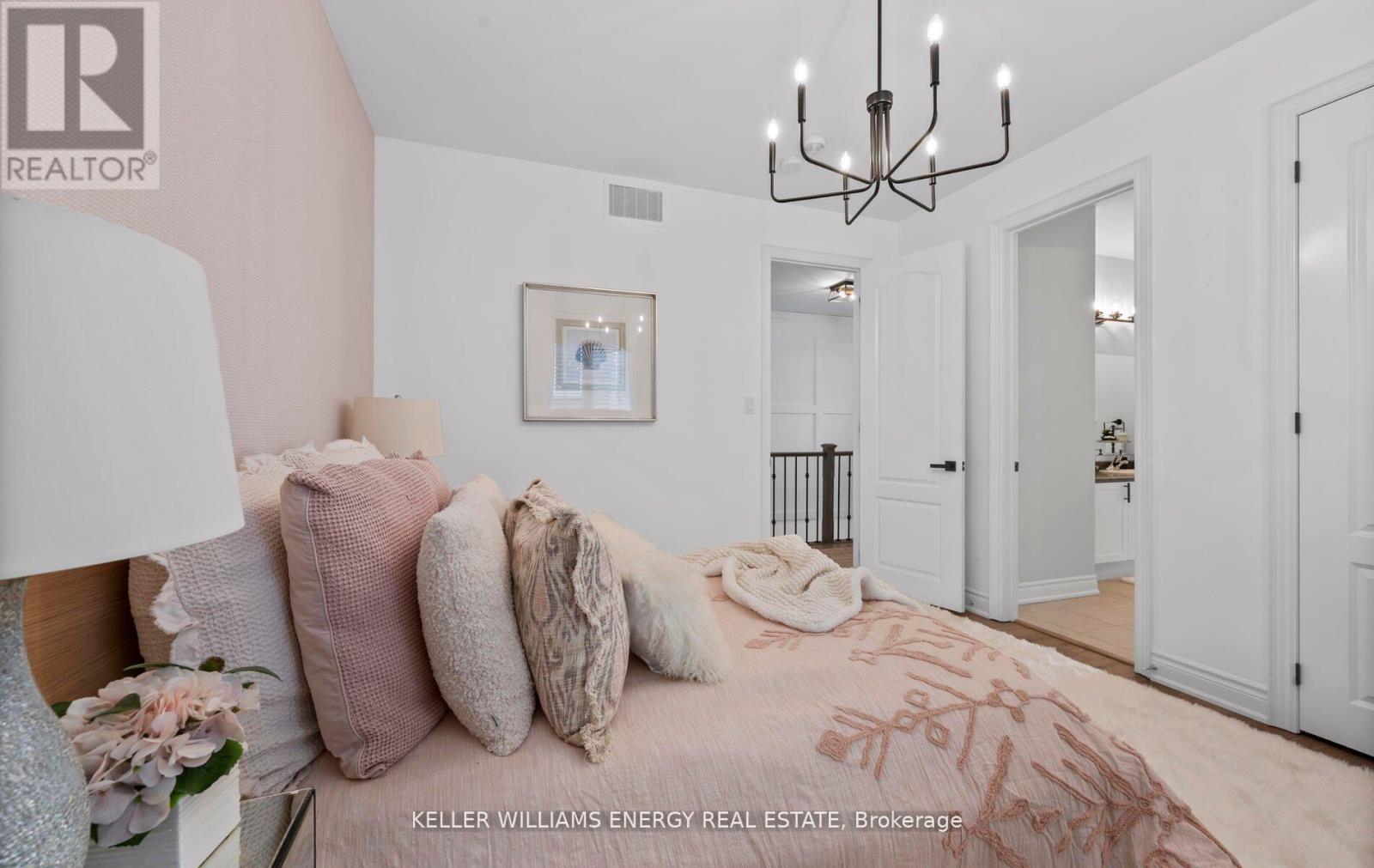 Photo 30 of 2032 Kurelo Drive, Oshawa ON