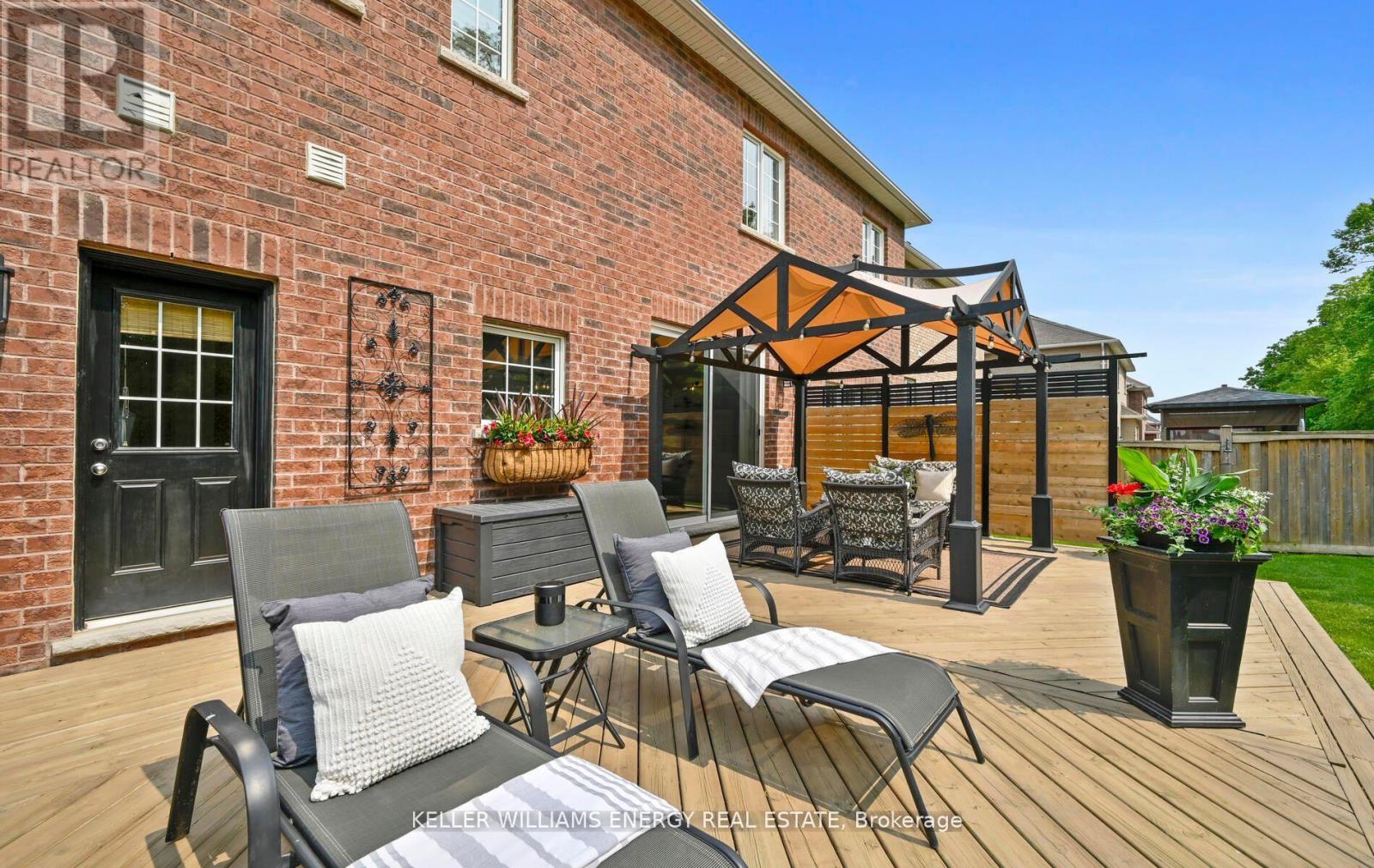 Photo 37 of 2032 Kurelo Drive, Oshawa ON
