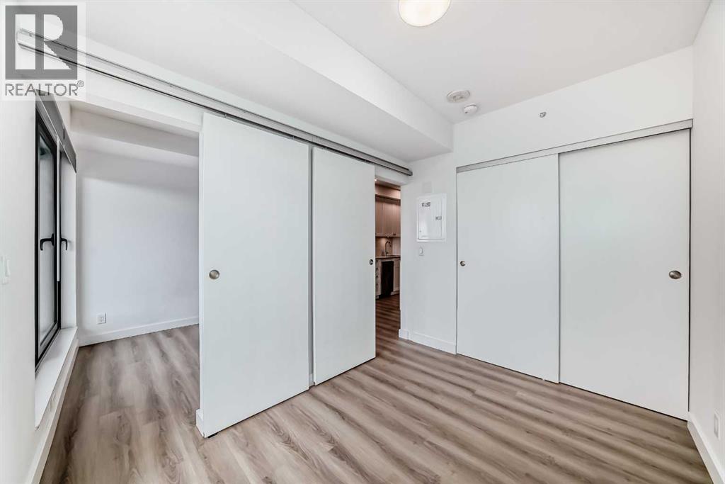 Photo 13 of 814 123 4 Street Ne, Calgary AB