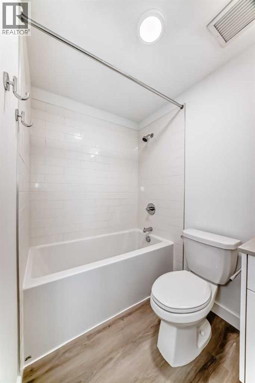 Photo 16 of 814 123 4 Street Ne, Calgary AB