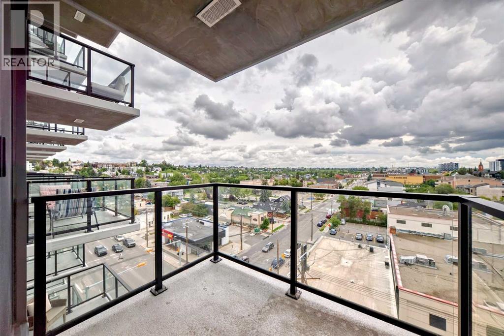 Photo 10 of 814 123 4 Street Ne, Calgary AB