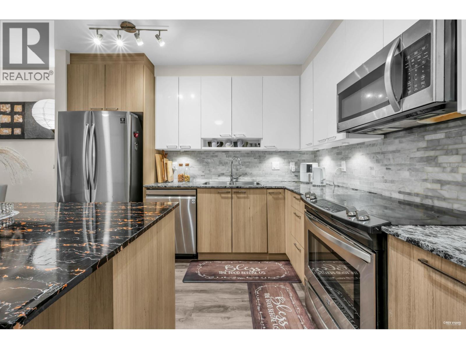 Photo 15 of 310 202 Lebleu Street, Coquitlam BC