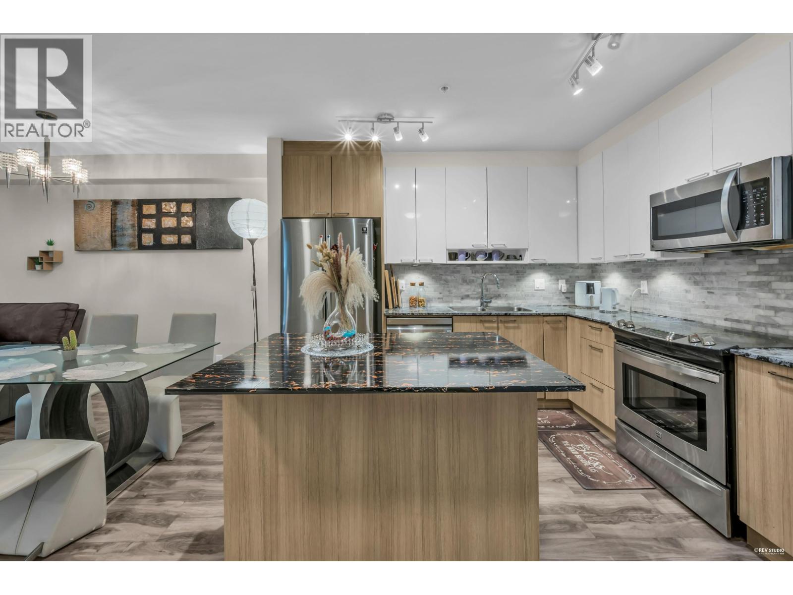 Photo 18 of 310 202 Lebleu Street, Coquitlam BC