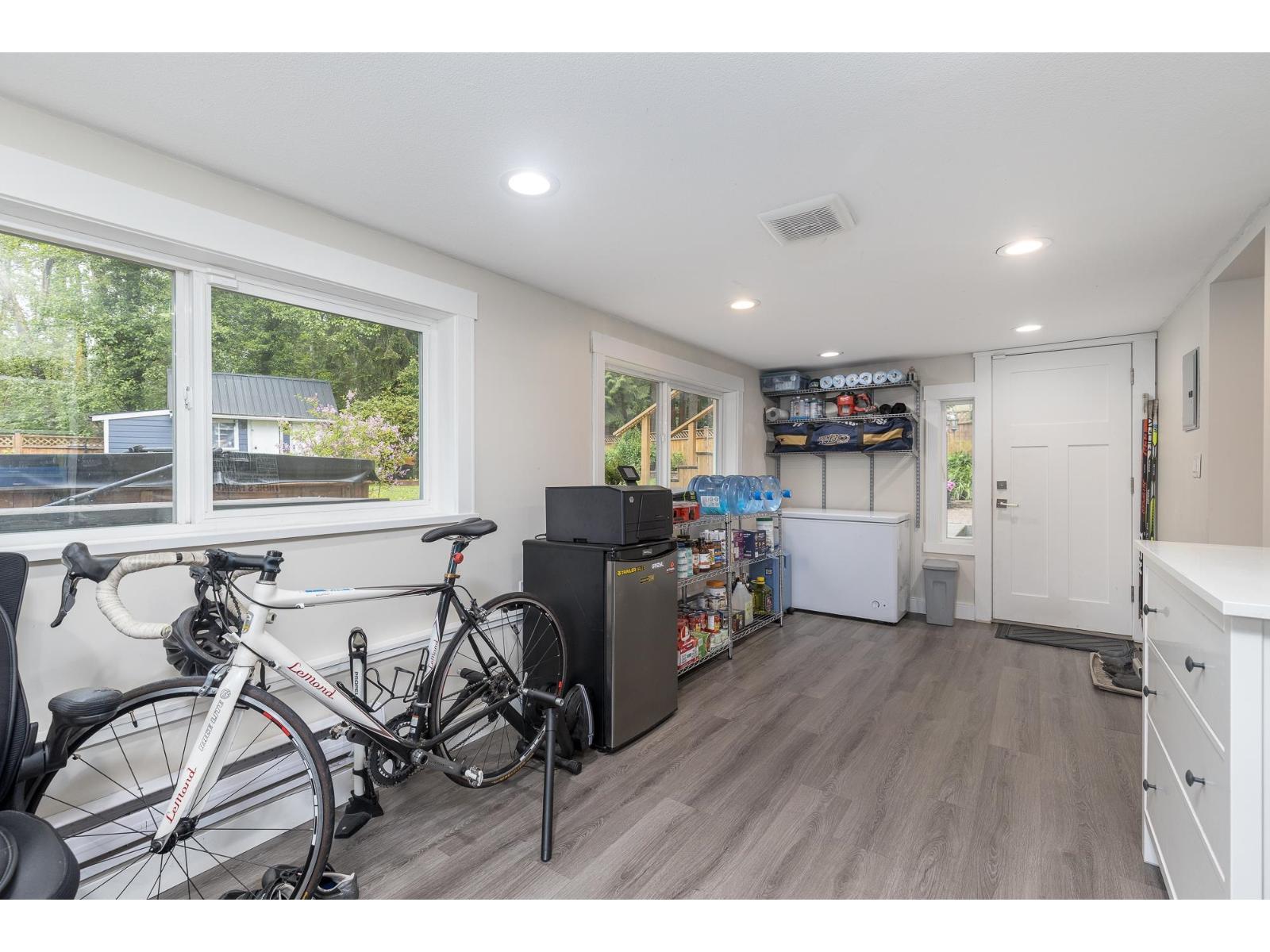 Photo 27 of 25153 11 B Avenue, Langley BC