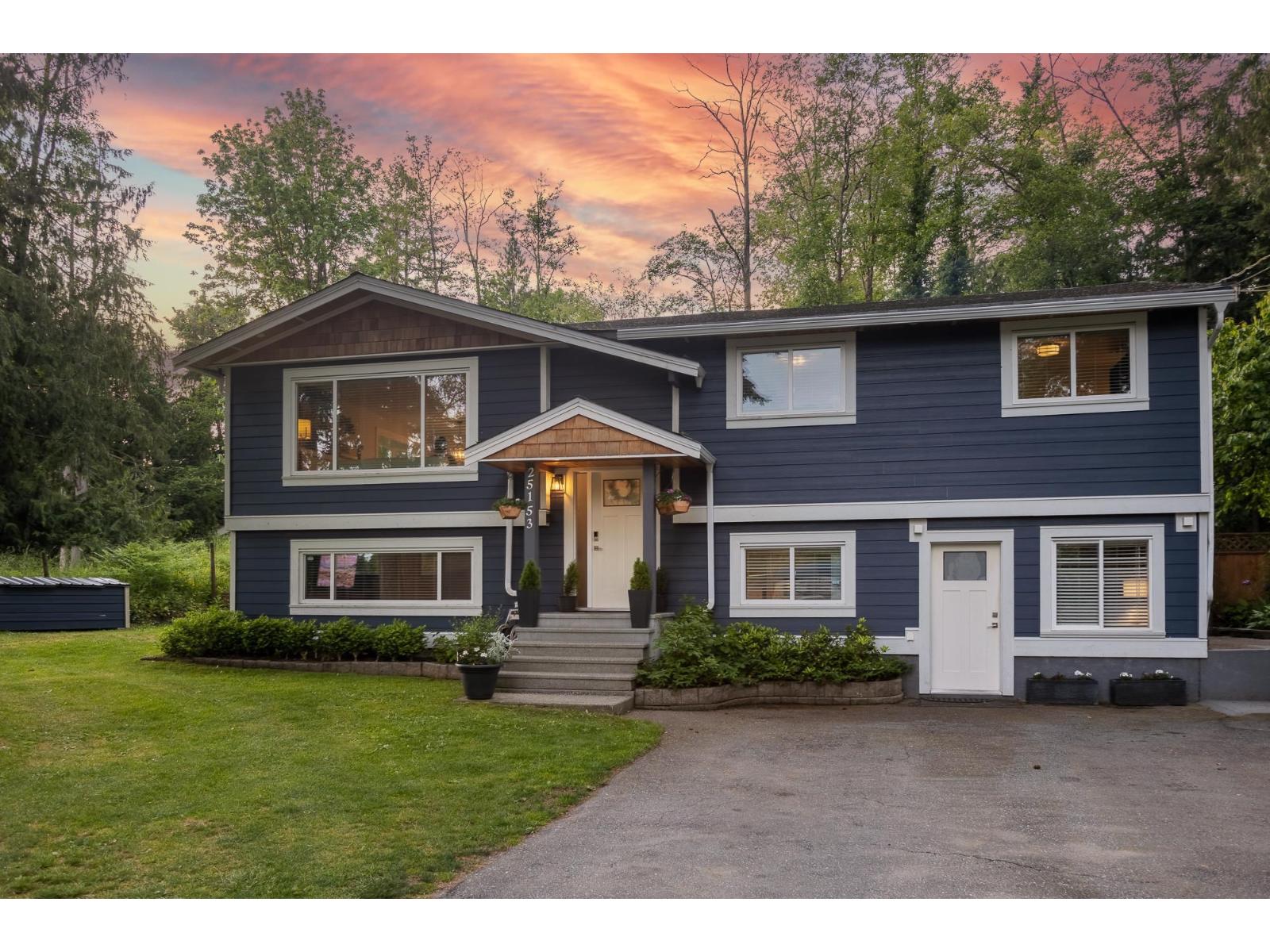 Photo 37 of 25153 11 B Avenue, Langley BC