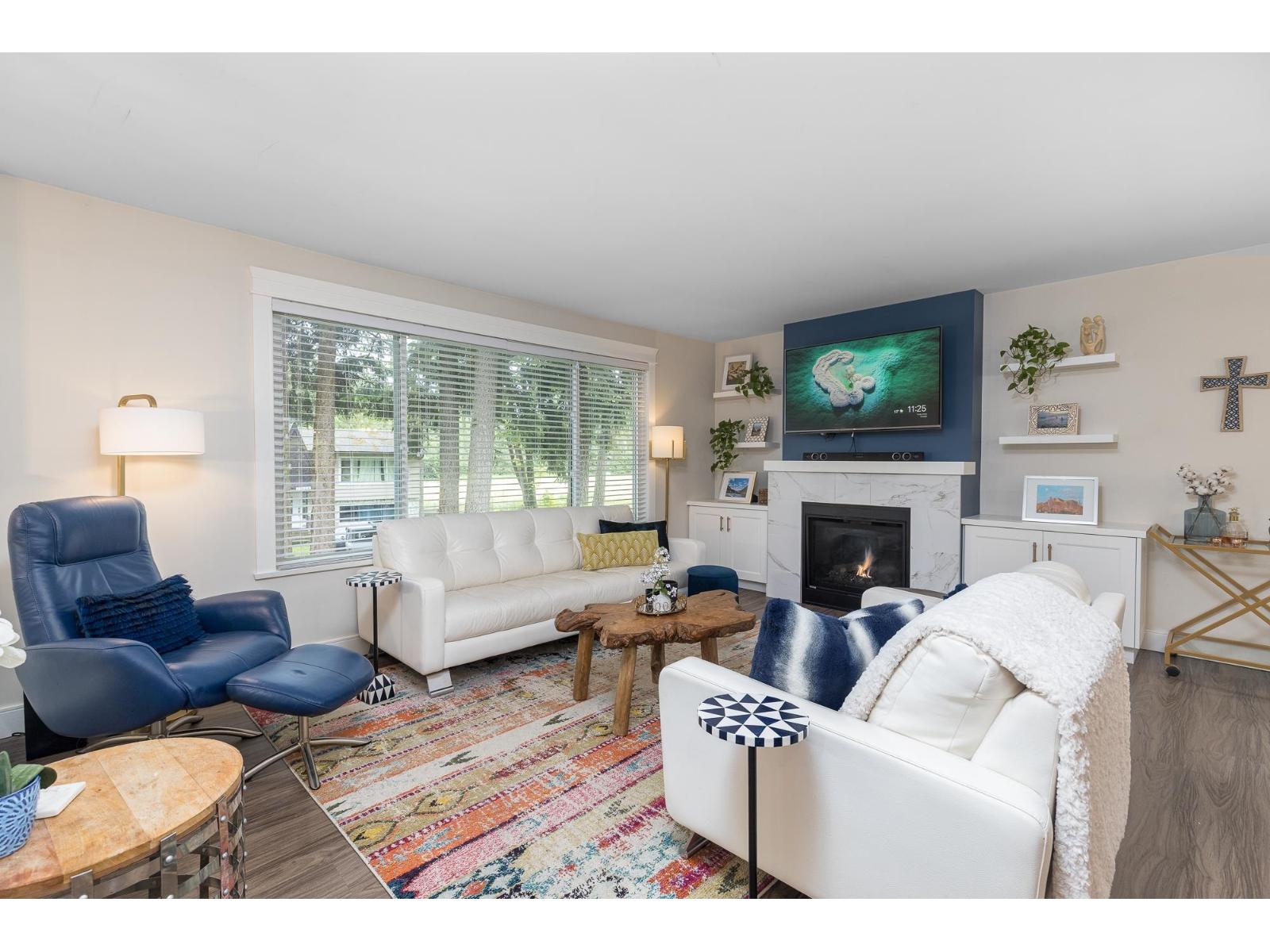 Photo 12 of 25153 11 B Avenue, Langley BC