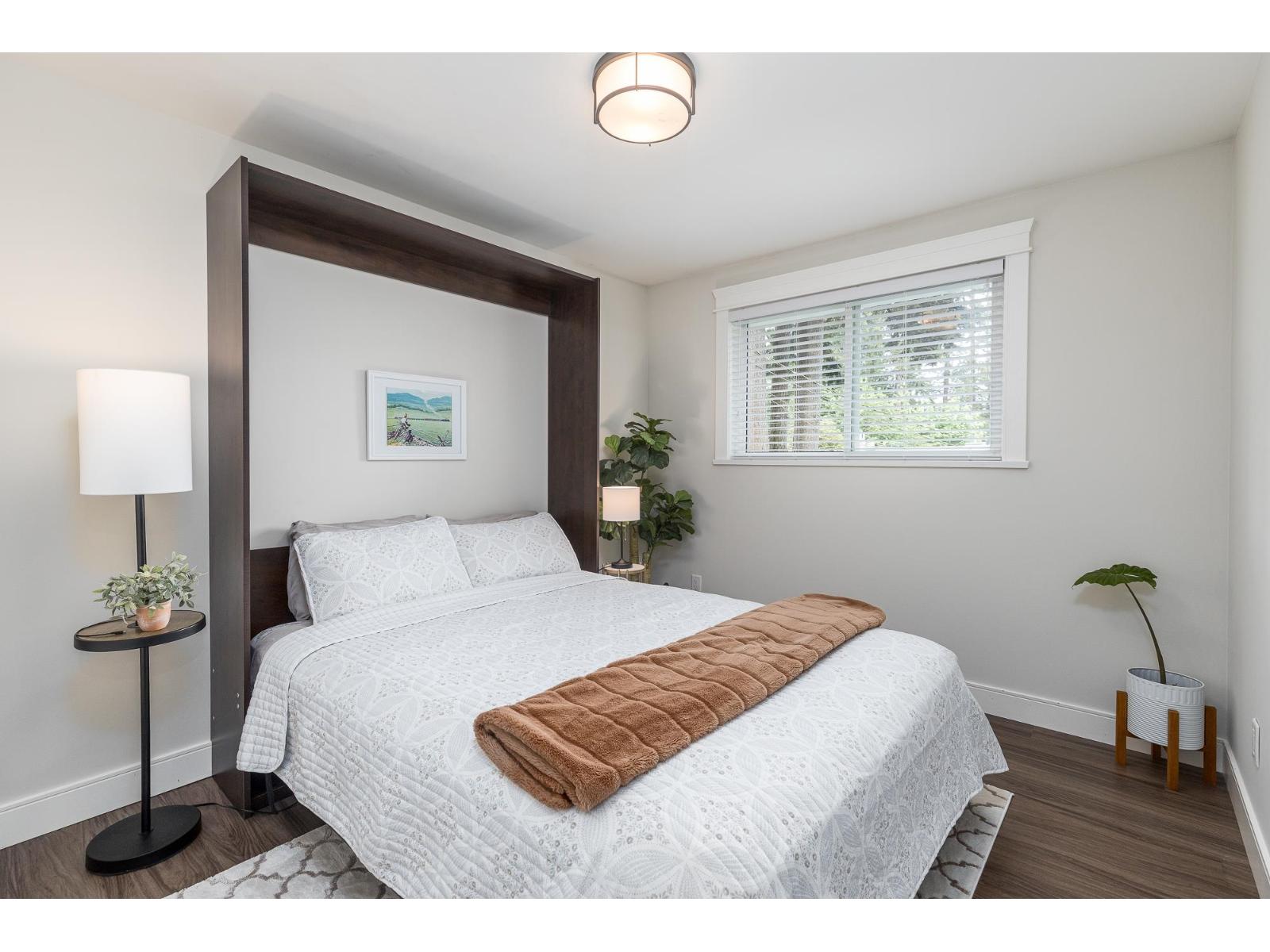 Photo 19 of 25153 11 B Avenue, Langley BC