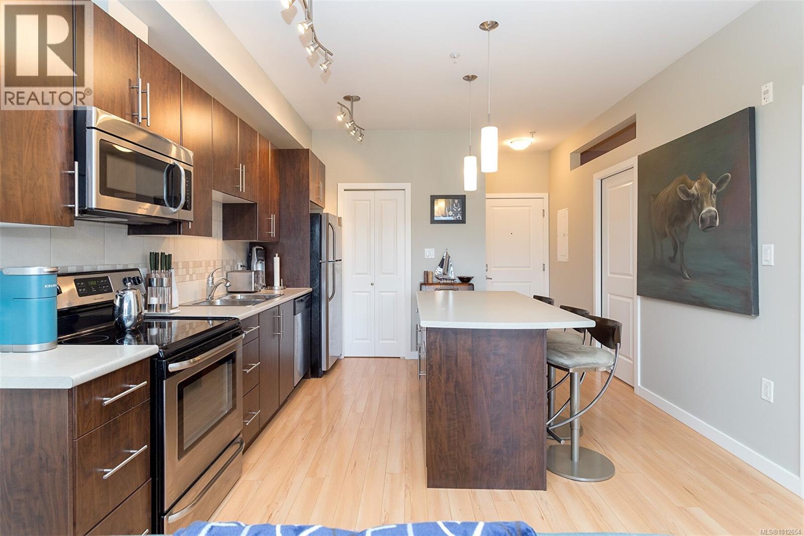 Photo 11 of 311 3240 Jacklin Rd, Langford BC