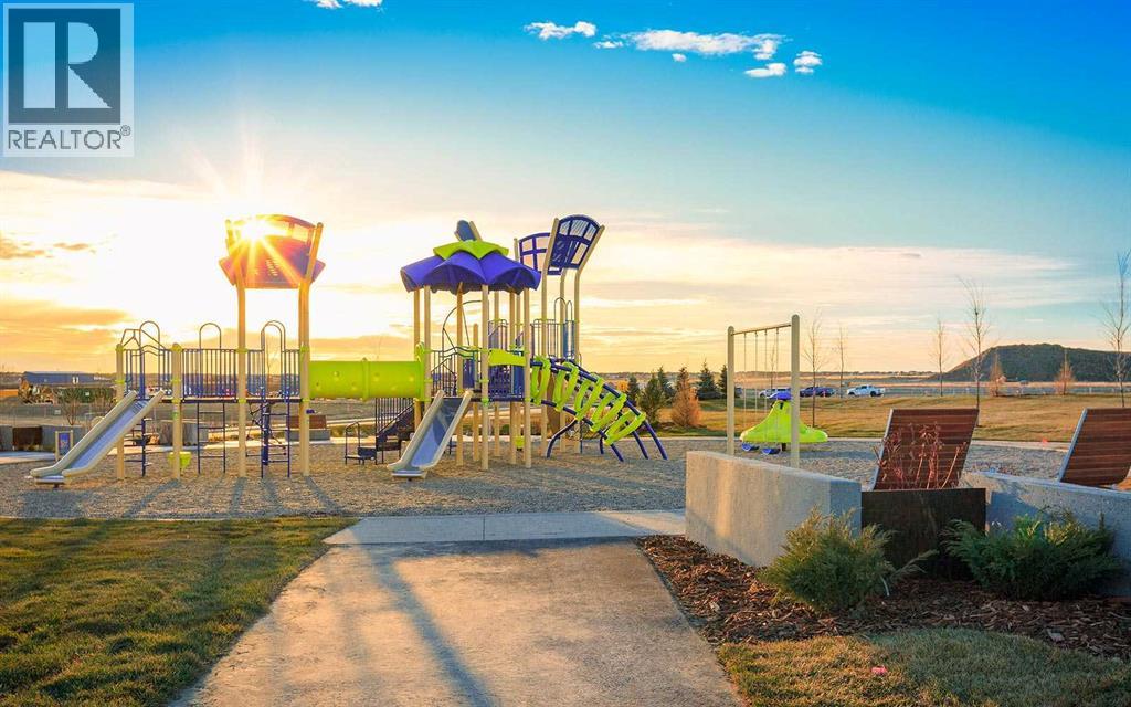 Photo 31 of 151 Chinook Winds Manor Sw, Airdrie AB