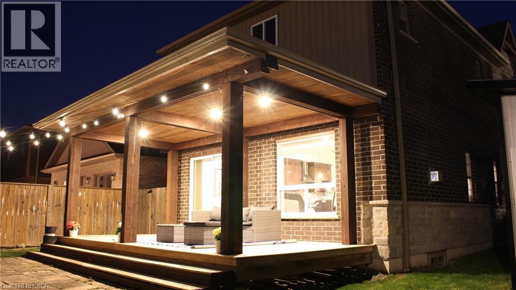 Photo 42 of 275 Falconridge Drive, Kitchener ON