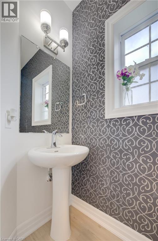 Photo 6 of 275 Falconridge Drive, Kitchener ON