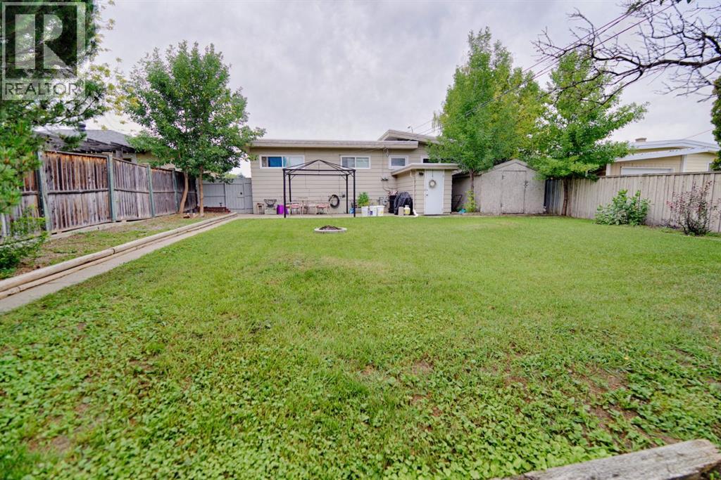 Photo 21 of 1141 Scenic Drive S, Lethbridge AB