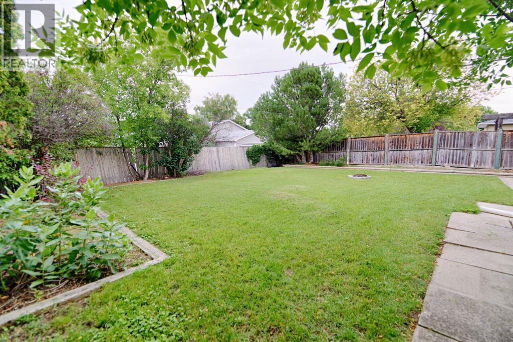 Photo 24 of 1141 Scenic Drive S, Lethbridge AB