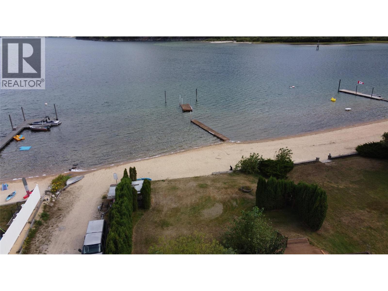 4108 HEROUX Road, Nelson