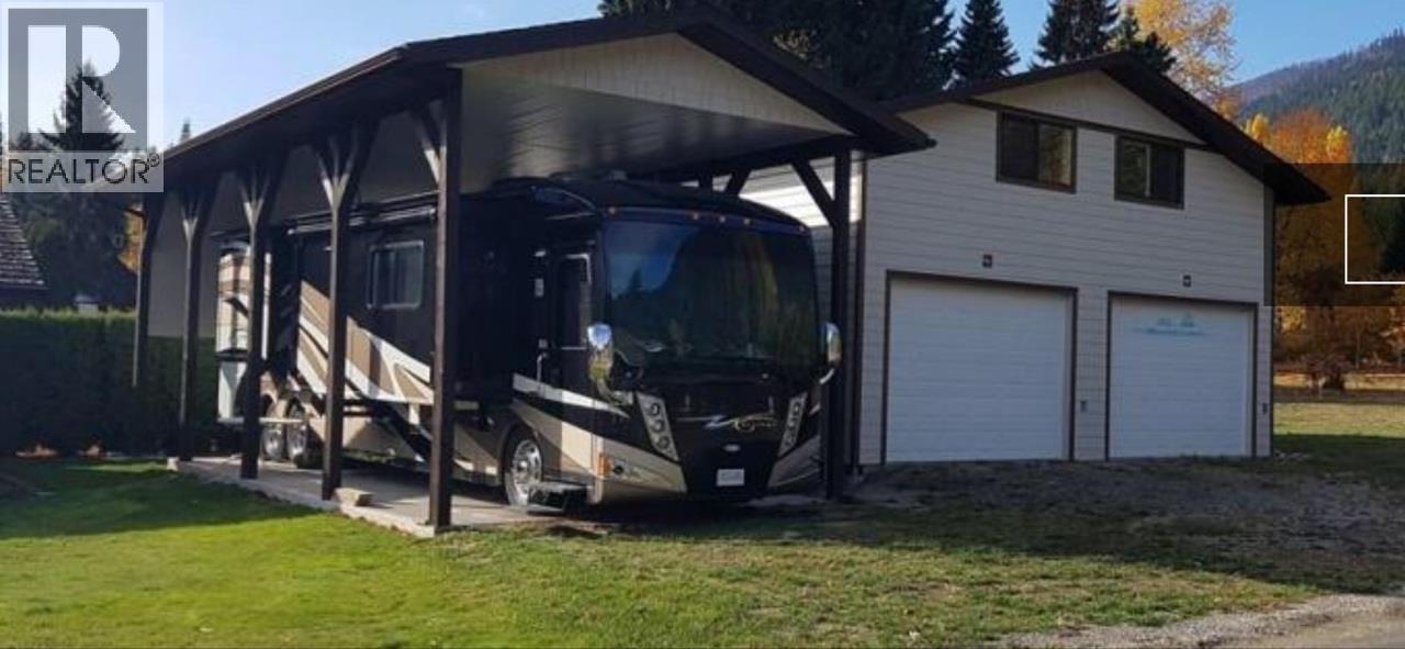 4108 HEROUX Road, Nelson