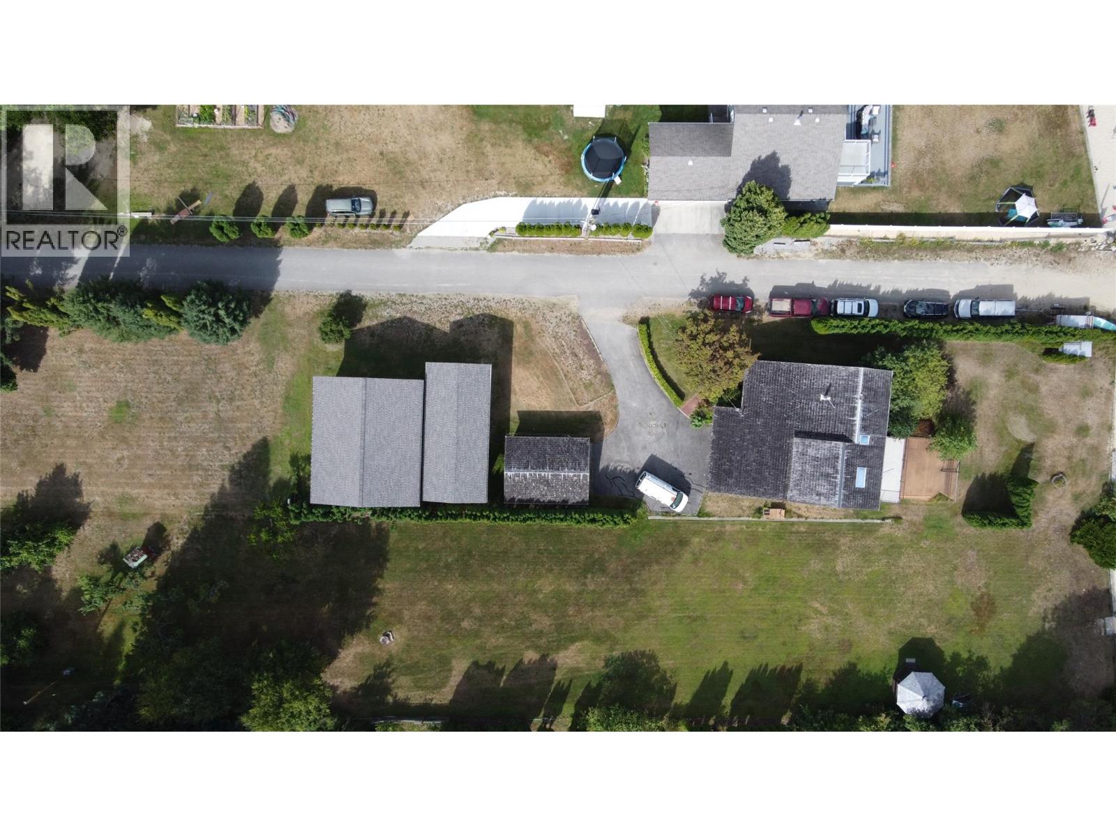 4108 HEROUX Road, Nelson