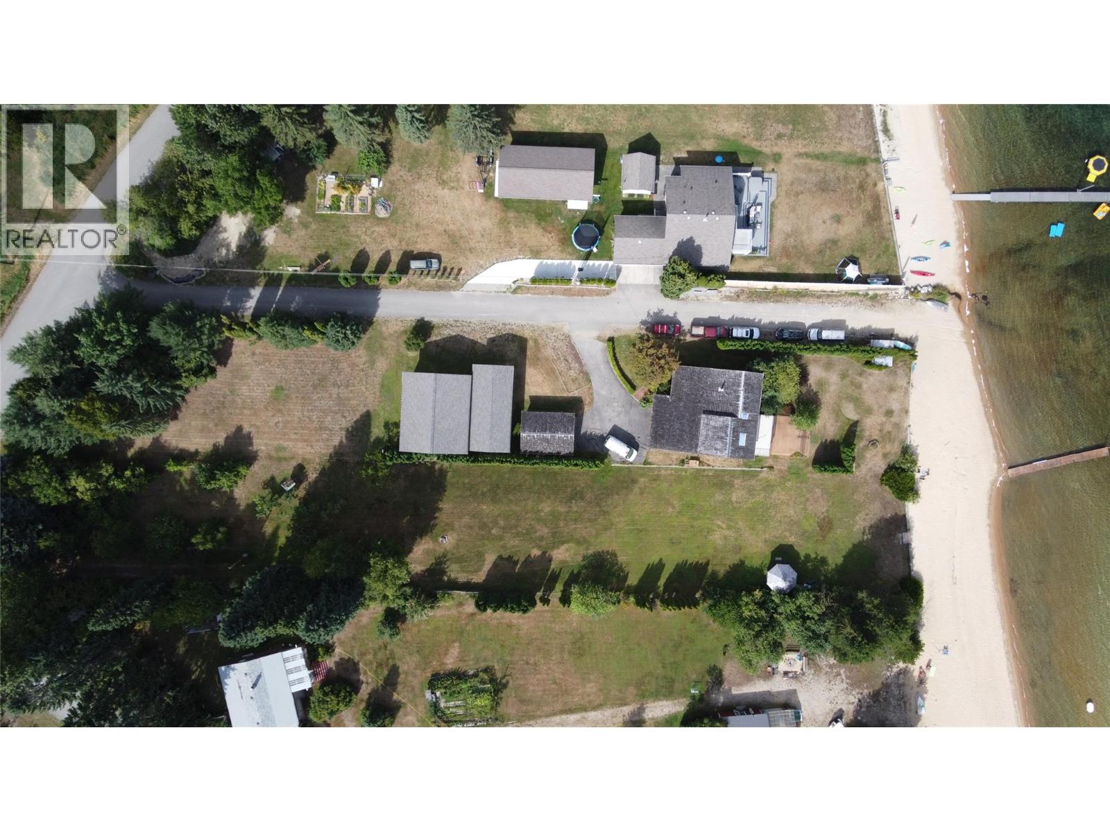 4108 HEROUX Road, Nelson