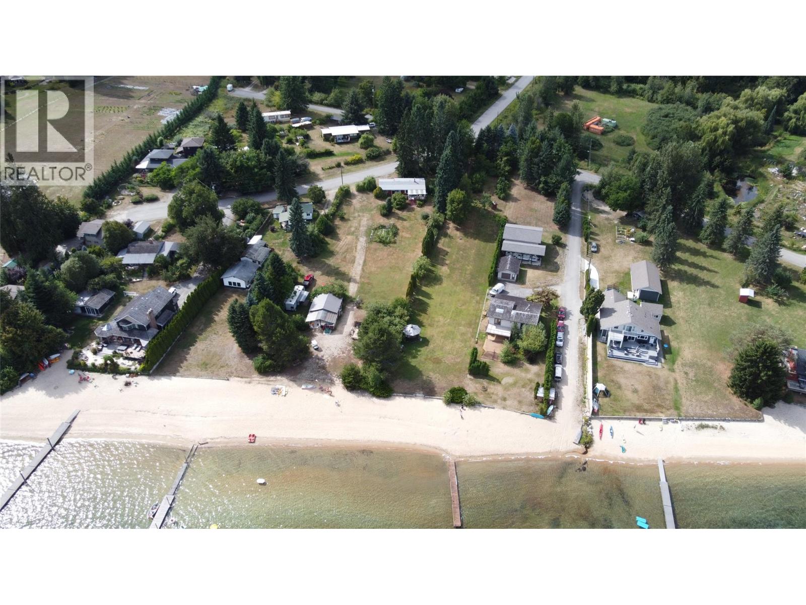 4108 HEROUX Road, Nelson