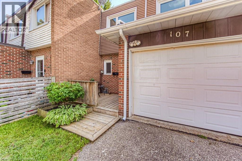 Photo 6 of 107 Charles Best Place, Kitchener ON