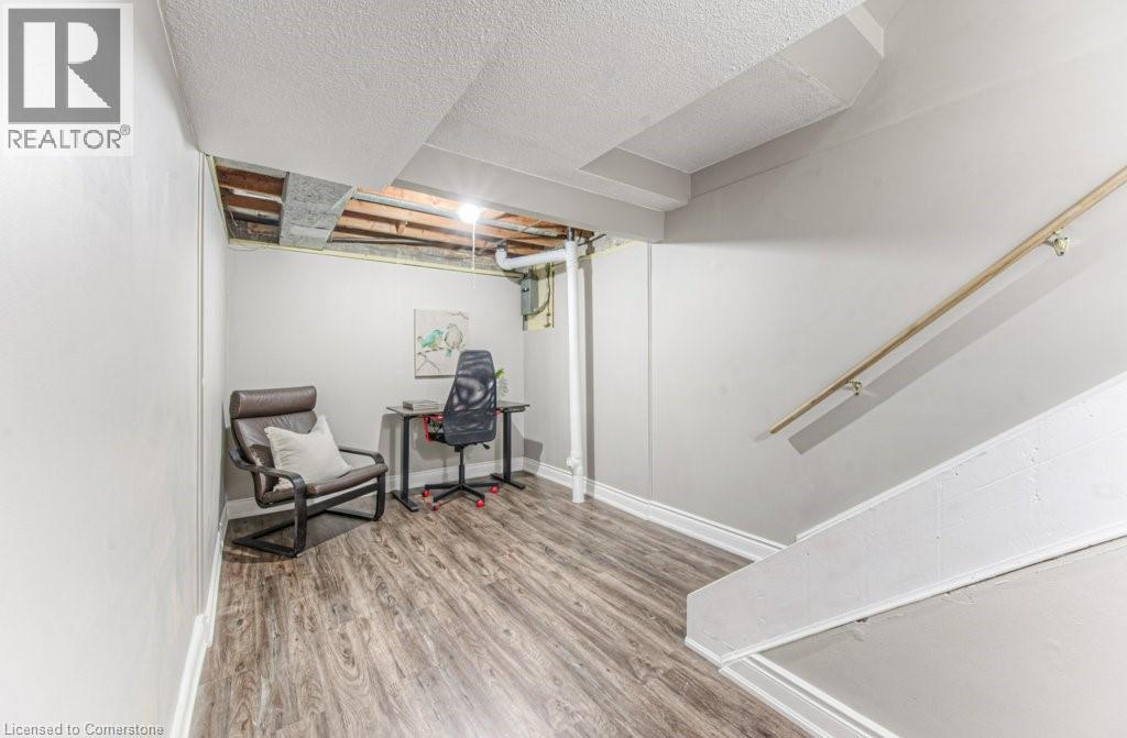 Photo 33 of 107 Charles Best Place, Kitchener ON