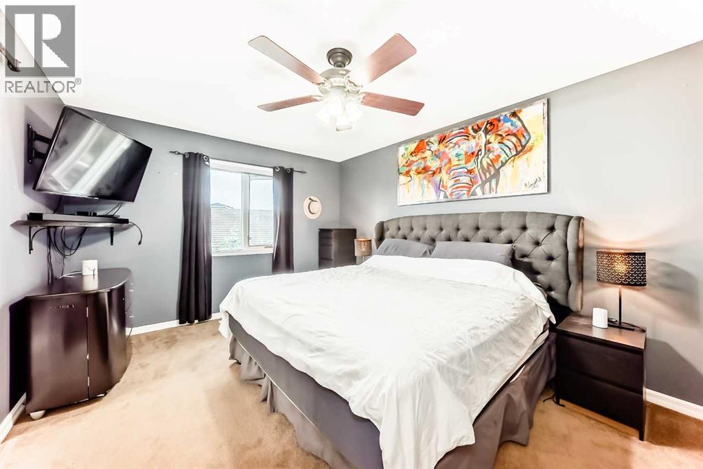 Photo 20 of 296 Lakeside Greens Crescent, Chestermere AB