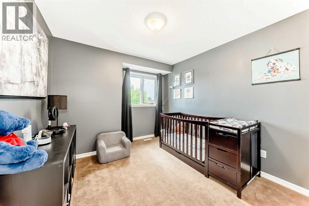 Photo 25 of 296 Lakeside Greens Crescent, Chestermere AB