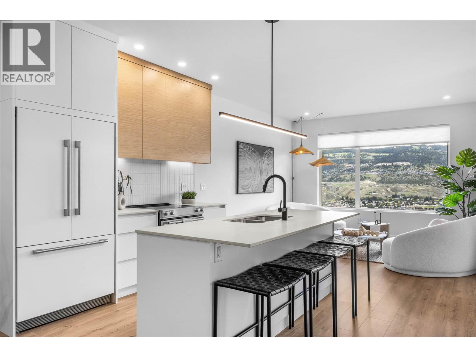 Photo 7 of 5036 Sun Rivers Drive, Kamloops BC