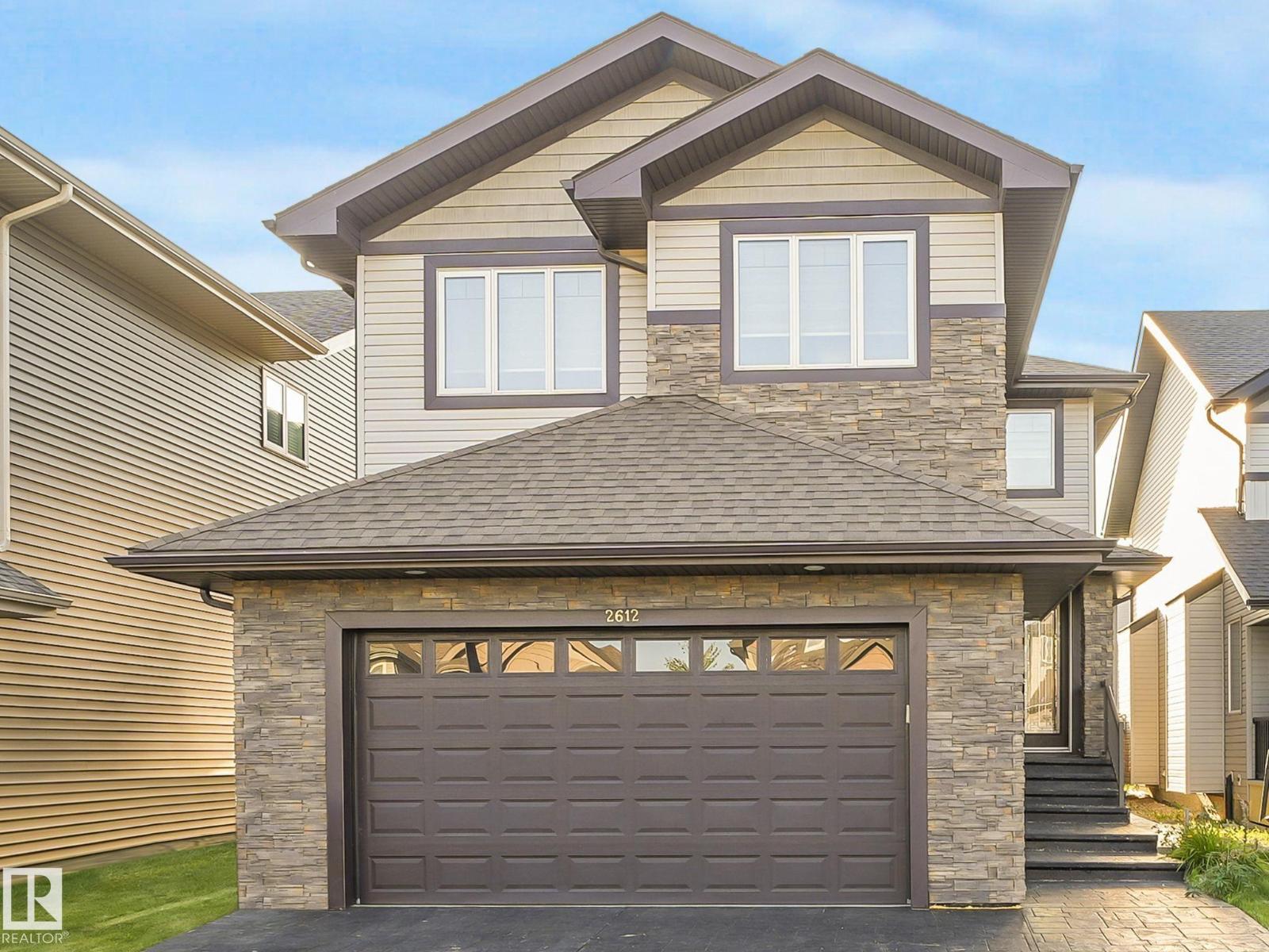 Photo 1 of 2612 Adam Co Sw, Edmonton AB