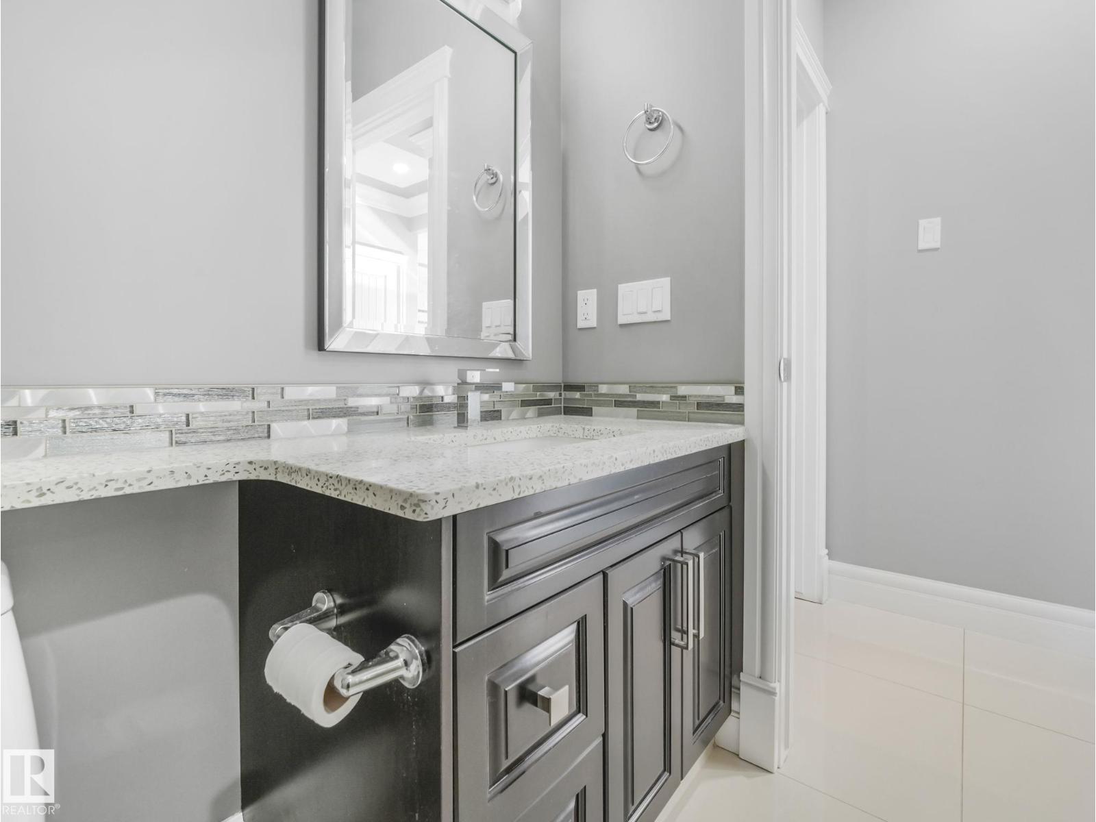 Photo 7 of 2612 Adam Co Sw, Edmonton AB