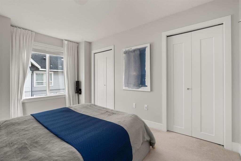 Photo 13 of 63 9718 161 A Street, Surrey BC